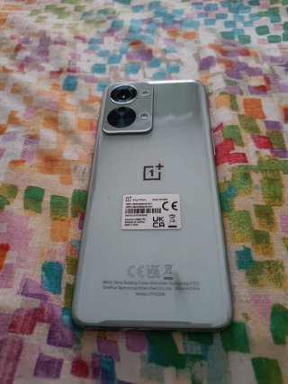 OnePlus Nord 2T Impecable Batería Escasa