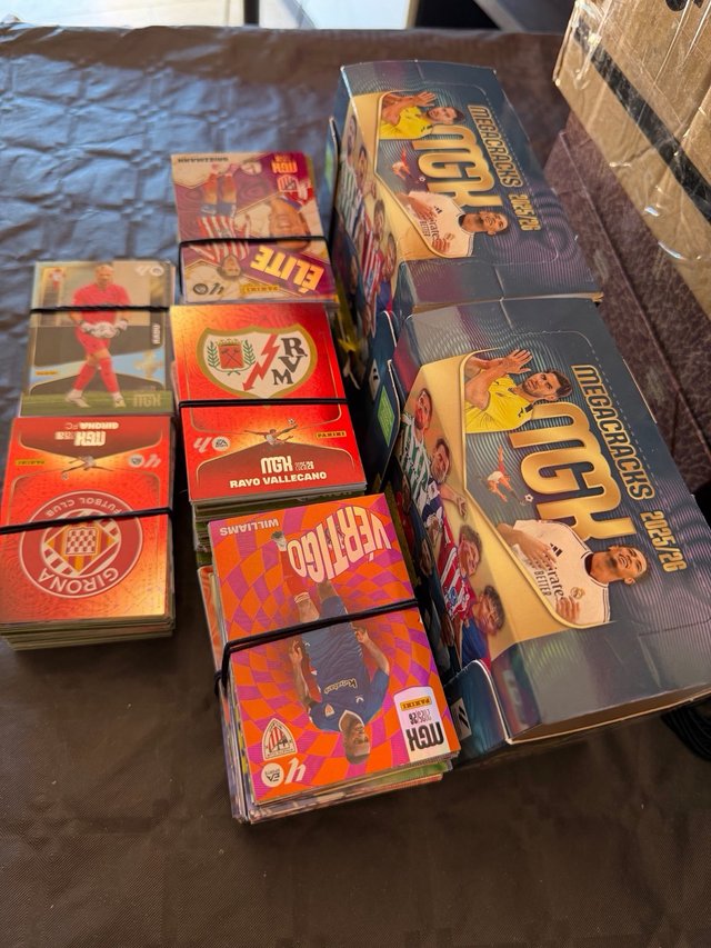 Ofertoon!!! 2 Cajas Megacracks +800 Cromos Nuevos