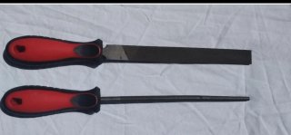 2 Limas de corte Medio de 30cm Longitud.
