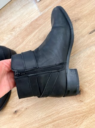 Botines negros talla 39