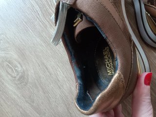 Zapatillas Michael Kors Marrones y Doradas