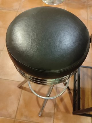 Taburete alto estilo industrial