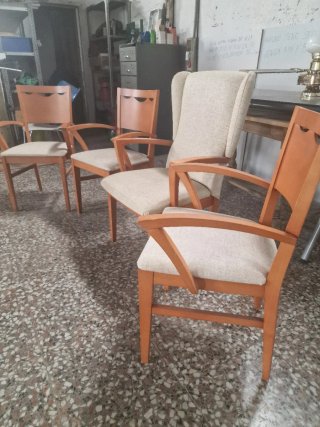 Conjunto sillón y 3 sillas tela beige