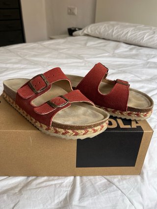 Sandalias rojas talla 39