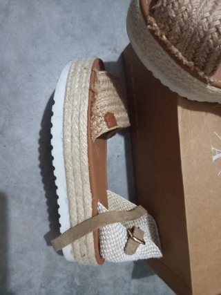 Sandalias de cuña de esparto