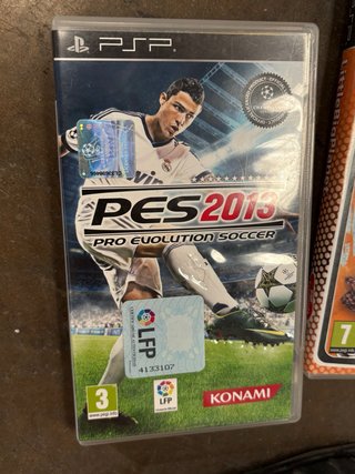 12:Video juegos ps2,PRECIO NEGOCIABLE