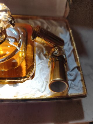 Juego de perfume, perfumador y portabarra labios