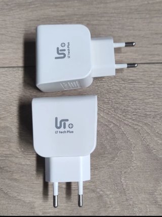 Cargadores Dobles USB LT Tech Plus