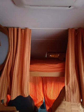 Autocaravana Transit CI INTERNACIONAL