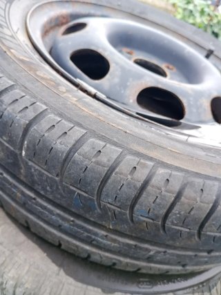 Rueda de repuesto Michelin 165/65 R13