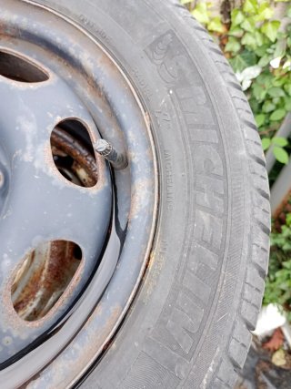 Rueda de repuesto Michelin 165/65 R13