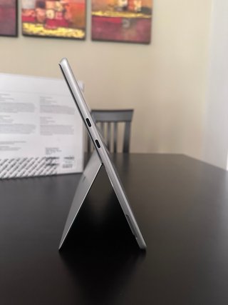 Microsoft Surface Pro 11 512GB NUOVO DA PROVARE