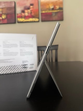 Microsoft Surface Pro 11 512GB NUOVO DA PROVARE