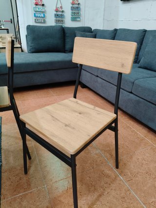 Mesa y 4 Sillas para Bar/Cocina OFERTA