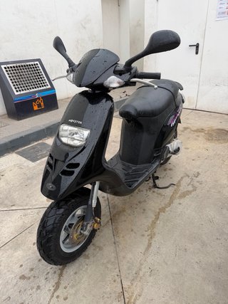 Piaggio Typhoon 50cc negra de finales del 2008