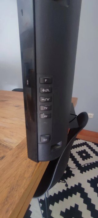 Televisor Panasonic Negro 32"
