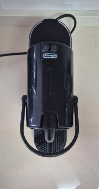 Cafetera Nespresso DeLonghi Inissia Negra