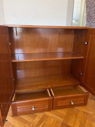 Alacena/consola pequeña de madera