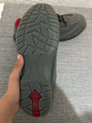 Zapatillas de trabajo WURTH grises y rojas