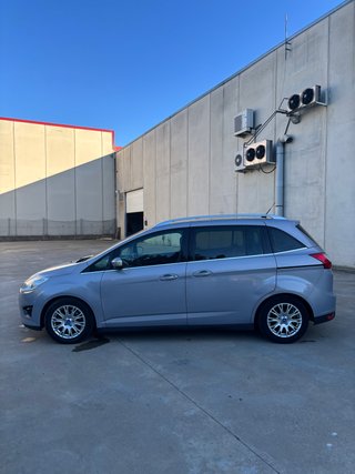 Ford Grand C-MAX 2011