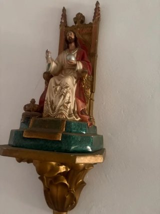 Escultura Cristo Rey trono plata
