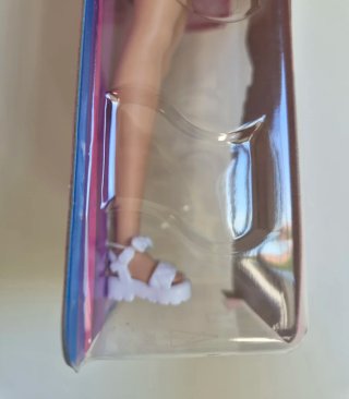 Barbie Fashionista Style 249 Odile Petite
