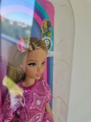 Barbie Fashionista Style 249 Odile Petite