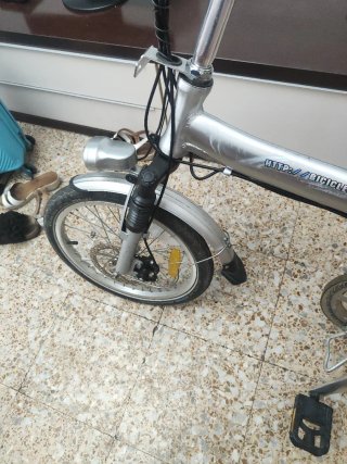Bicicleta plegable eléctrica