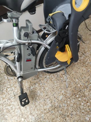 Bicicleta plegable eléctrica