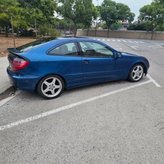 Mercedes-Benz Clase C 2003