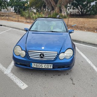 Mercedes-Benz Clase C 2003
