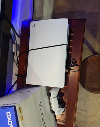 PlayStation 5 Slim Disco 1TB con Mando