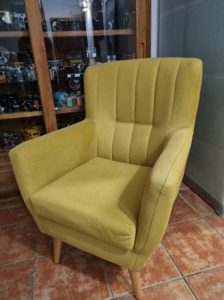 Butaca de tela amarillo