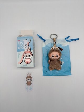 PopMart Labubu Pin For Love & Originale