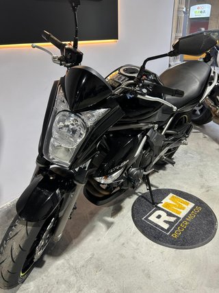 KAWASAKI ER6N