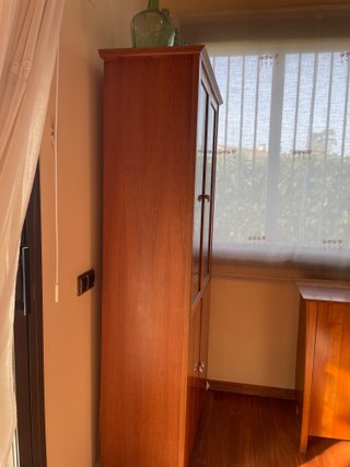 Vitrina Transit by club 8 madera y cristal