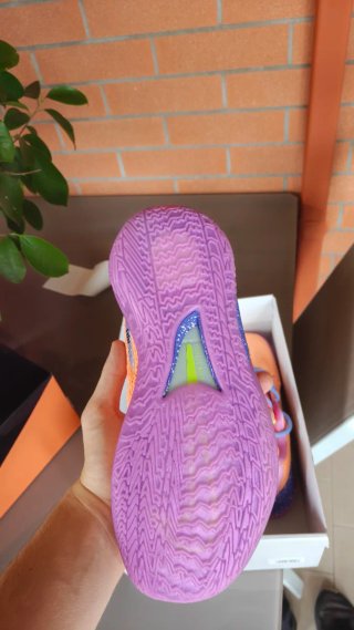 Nike Air Zoom G.T. Cut Scarpe da Basket Taglia 41.