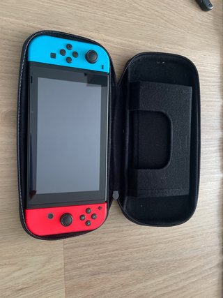 Nintendo Switch Azul y Rojo