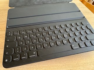Teclado iPad Smart Keyboard Folio 12.9
