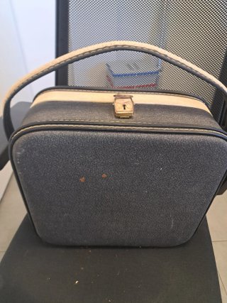 Maleta Vintage Gladiator Beige y Gris