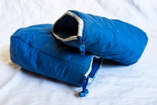 BOTA TERMICA PLUMA CALIENTA PIES DUVET ALPINISMO