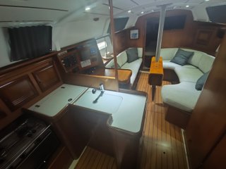 Beneteau Oceanis Clipper 361