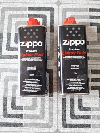 2 Flaconi di Liquido Accendino Zippo 125ml