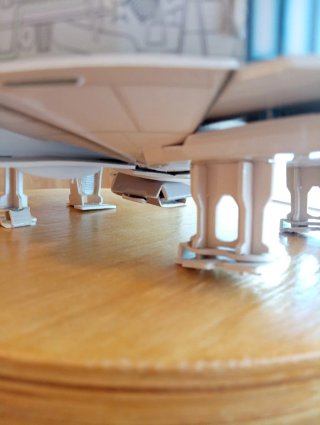 Maqueta Halcón Milenario de Cartón