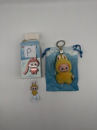 PopMart Labubu Pin For Love P Originale