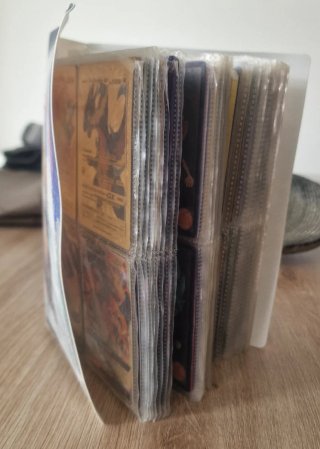 Megalote +200 cartas Pokémon y Dragon Ball