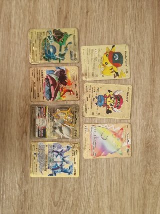 Megalote +200 cartas Pokémon y Dragon Ball