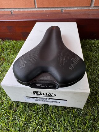 Sillín Selle Italia Flite Boost Kit Carbonio 145