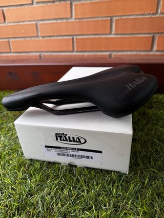 Sillín Selle Italia Flite Boost Kit Carbonio 145