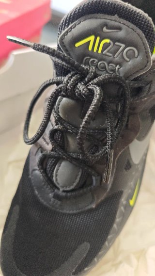 Nike Air Max 270 React Zapatillas